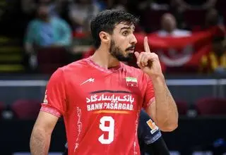از اعتراض پوریا تا صبوری اسفندیار؛ درس بزرگی برای والیبال ایران