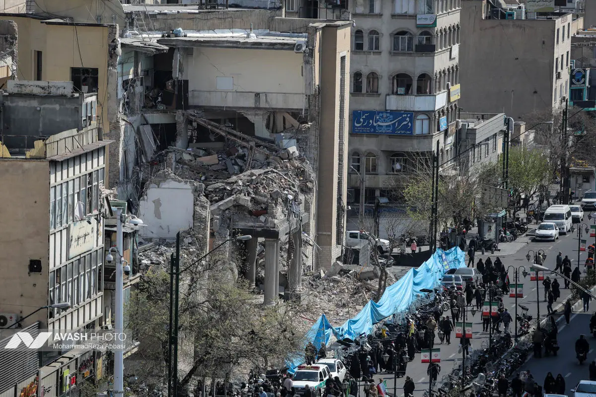 مراسم تشییع «علی لاریجانی»، «غلامرضا سلیمانی» و قهرمانان «ناو دنا»