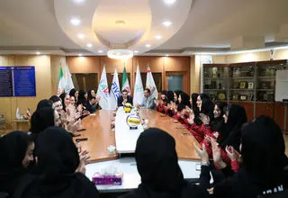 تقوی: بازیکنان باید با ذهن برنده وارد مسابقات شوند